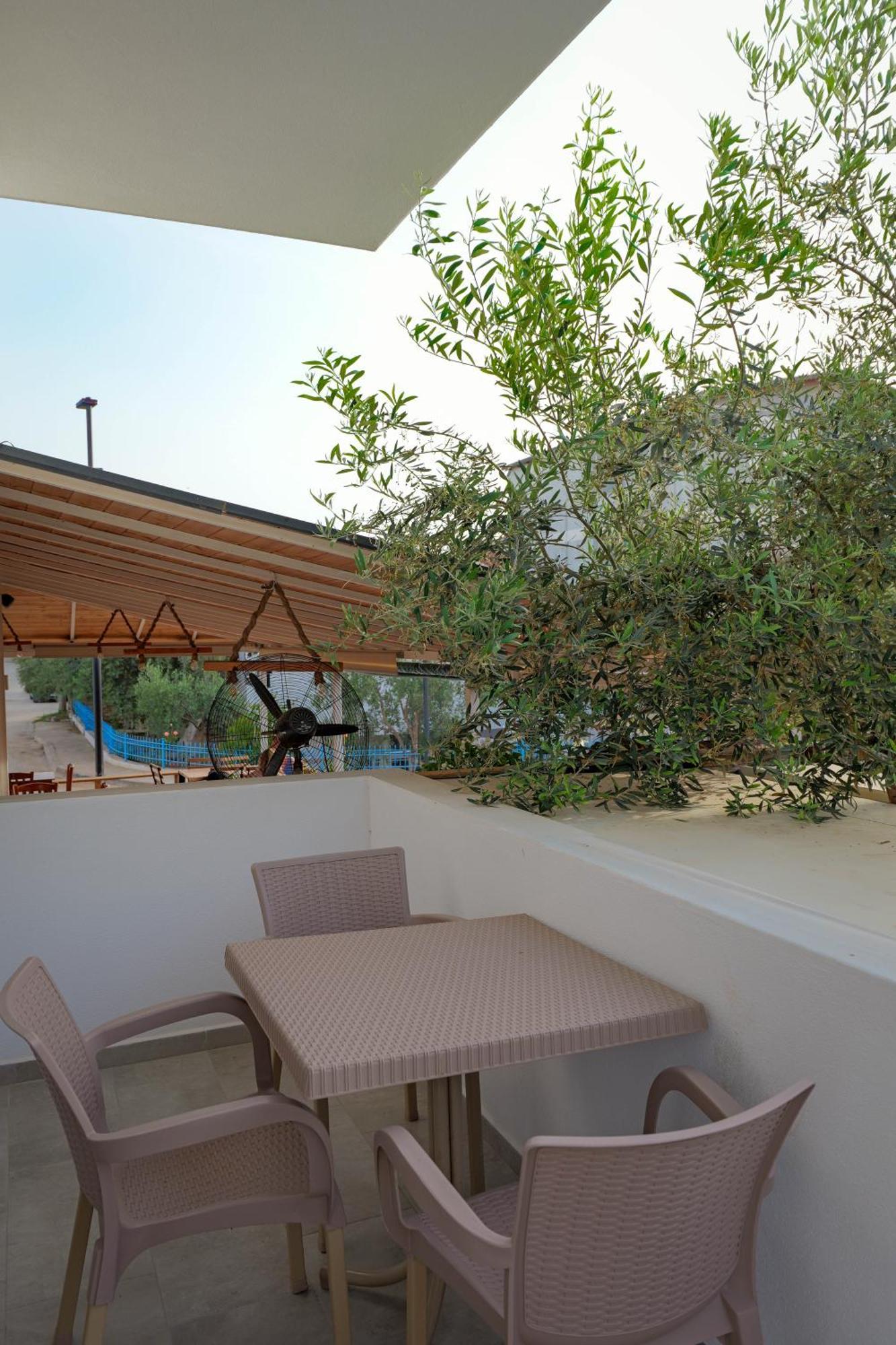 Hotel Veliaj Ksamil Dış mekan fotoğraf