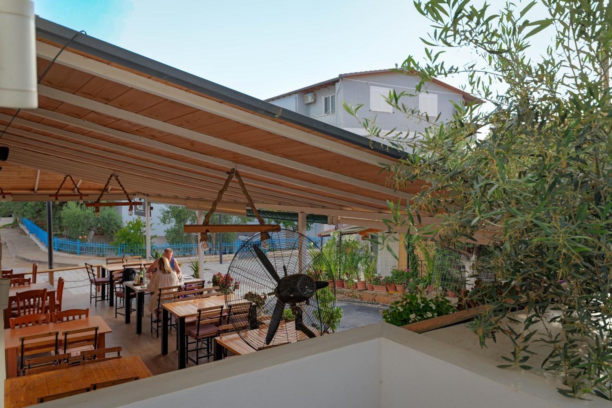 Hotel Veliaj Ksamil Dış mekan fotoğraf